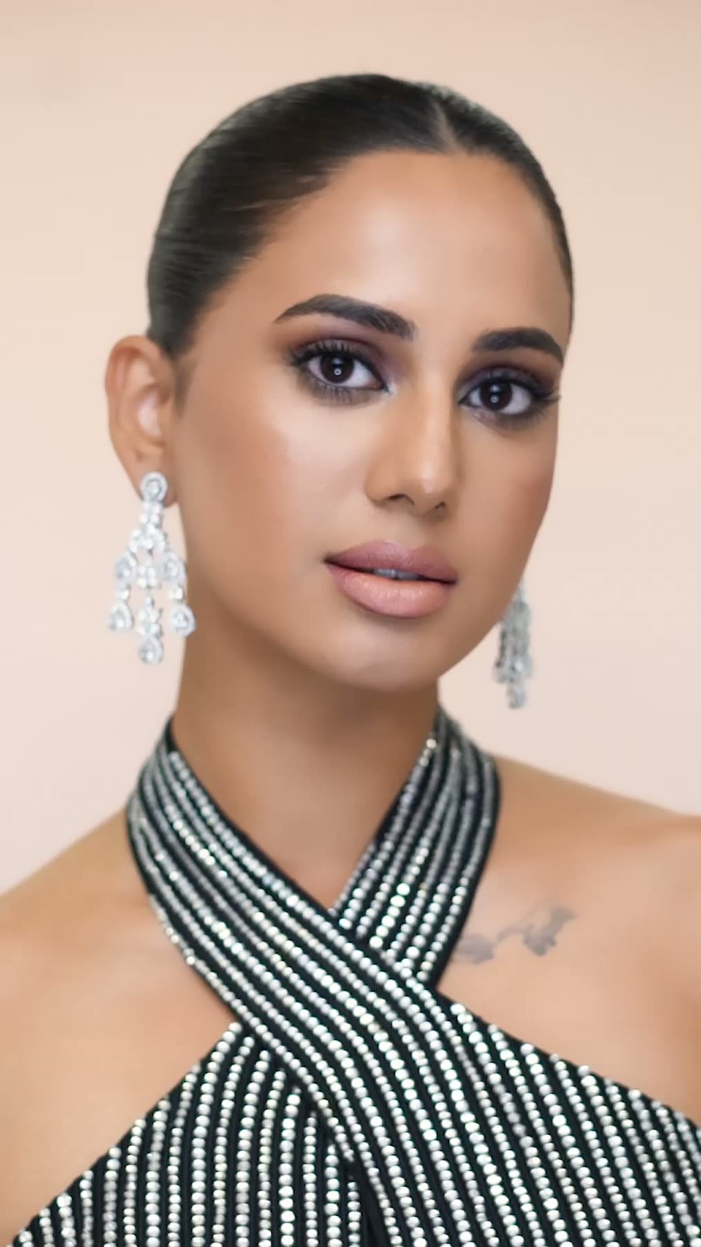 Zeo Kravitz Golden Globes Look · Recreation